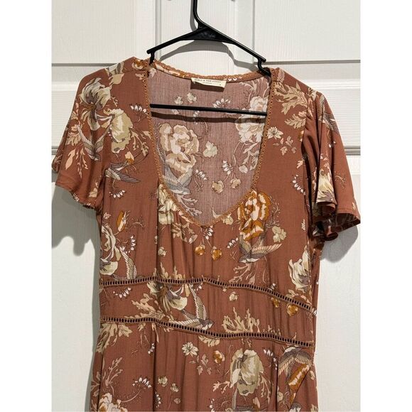 Spell & The Gypsy Collective Rosa Garden Party Midi Dress in Camel Size Medium - Picture 4 of 16